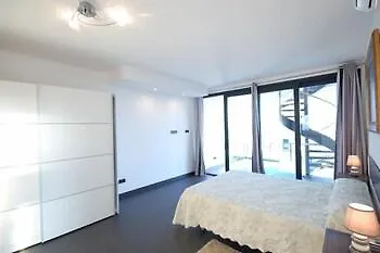 Vip Villa